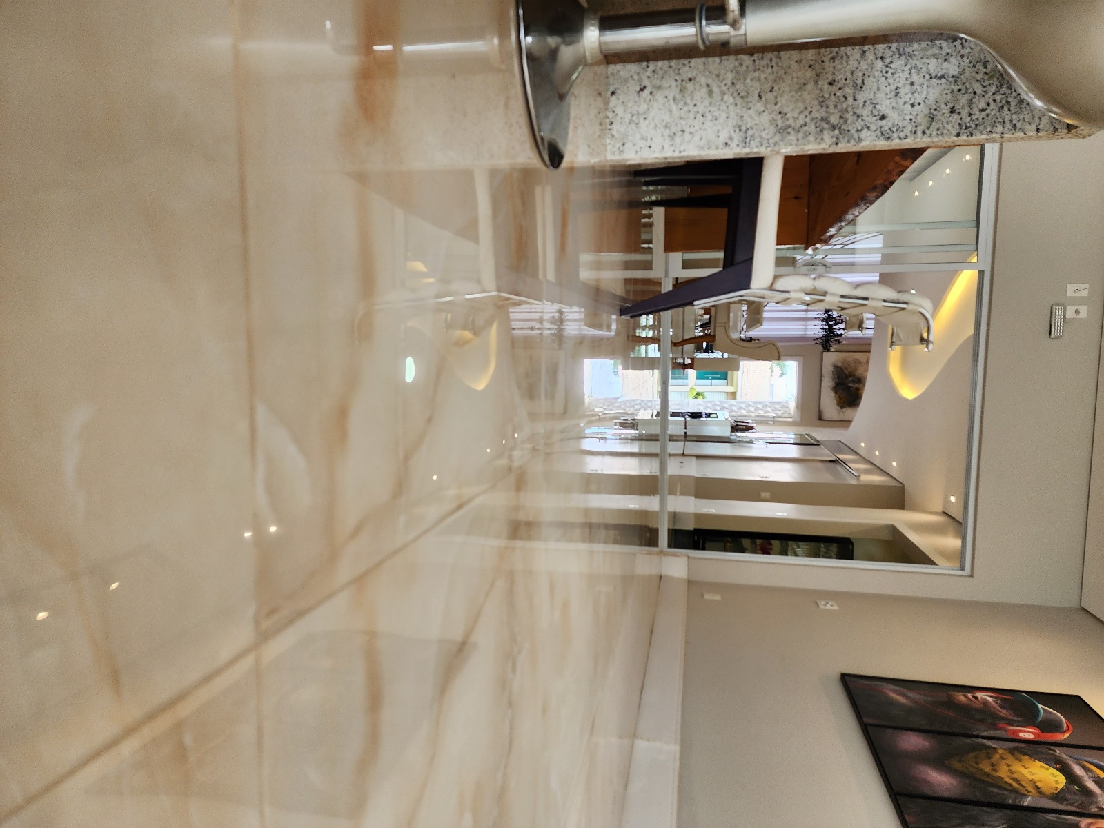 WhatsApp Image 2025-03-15 at 19.55.53 (11).jpeg